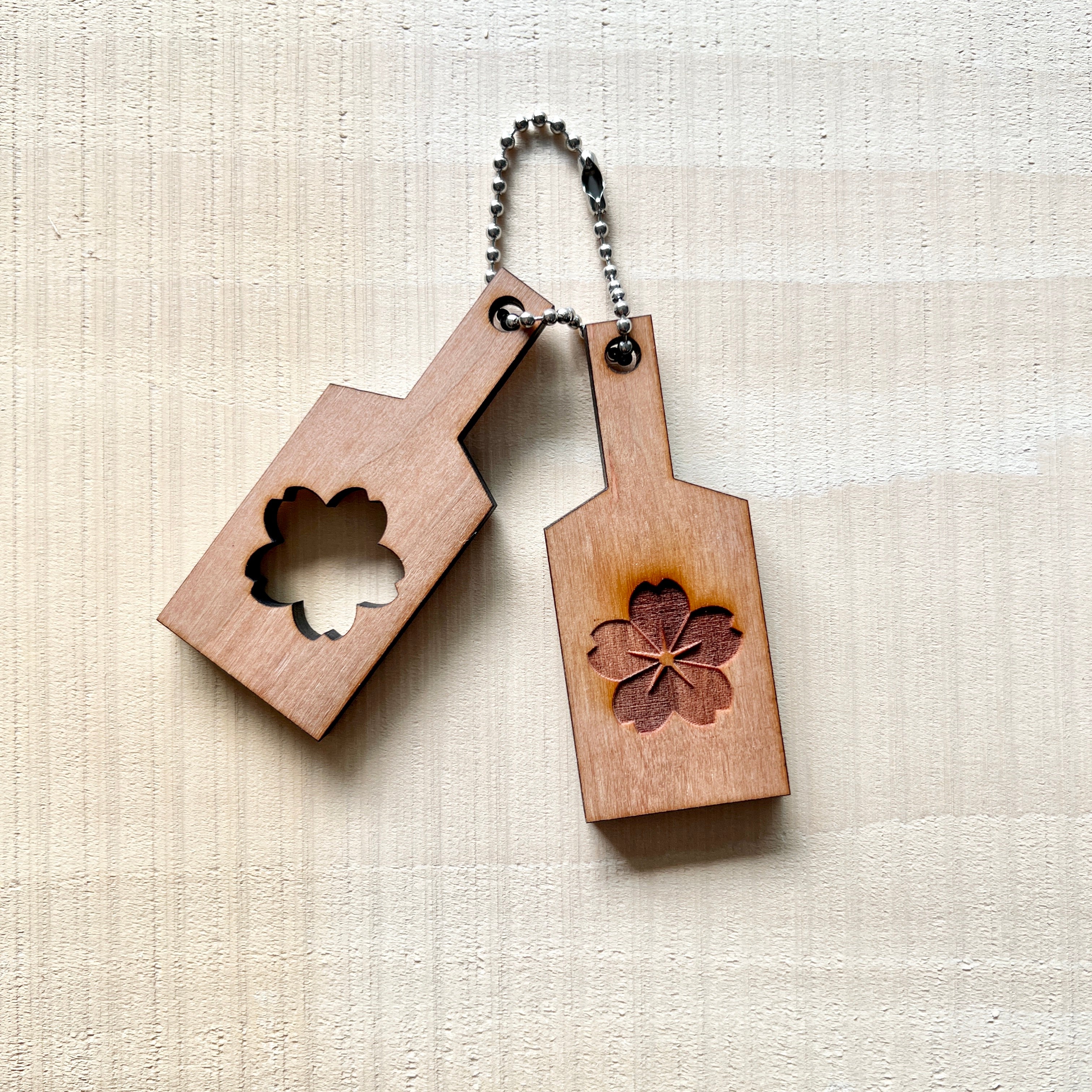 Wooden Keychain 00 [Sakura]