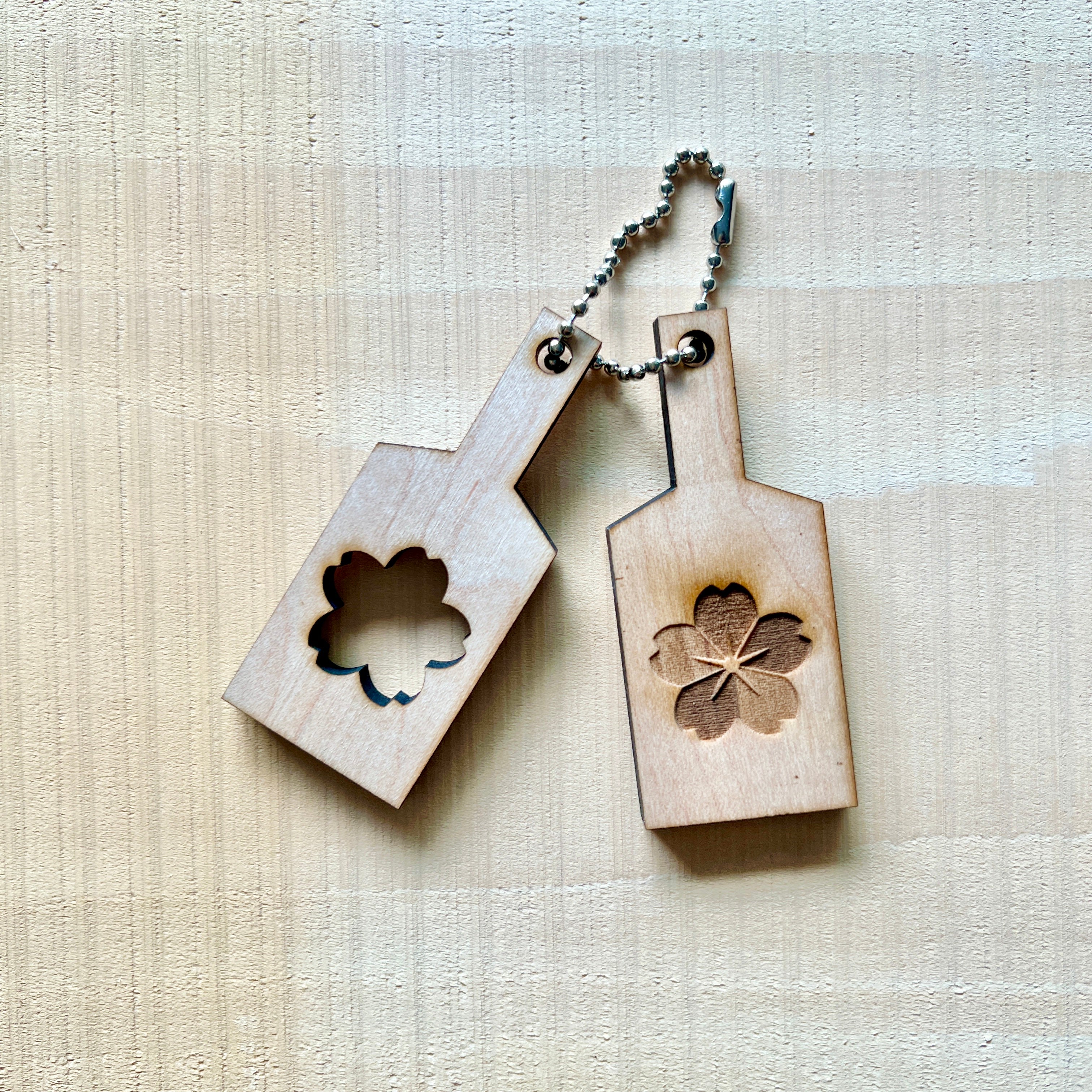 Wooden Keychain 00 [Sakura]