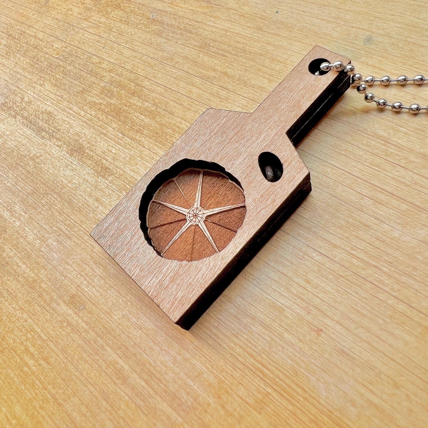 Wooden Keychain 07 [Morning Glory]